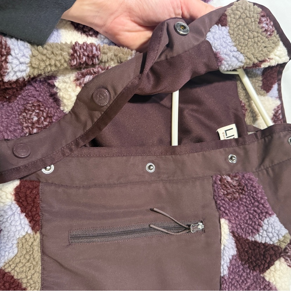Floral Patterned Teddy Jacket - Picture 6 of 7